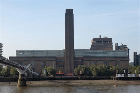 gucci collezione cruise 2019 prezzi|gucci at tate modern.